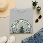 Take only memories bear – Adventure Graphic Badge Art T-Shirt