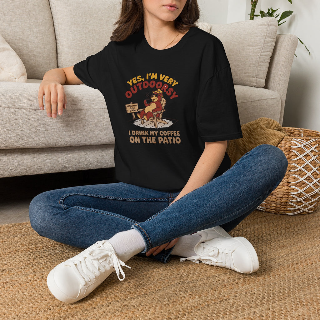 I am outdoorsy bear – Adventure Graphic Cartoon Art T-Shirt