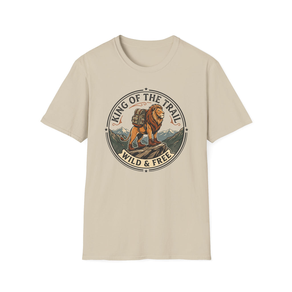 King of the trail lion - – Adventure Graphic Badge Art T-Shirt