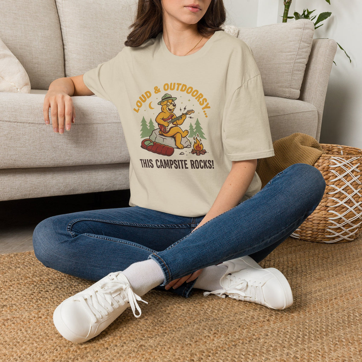 Loud and outdoorsy bear – Adventure Graphic Cartoon Art T-Shirt
