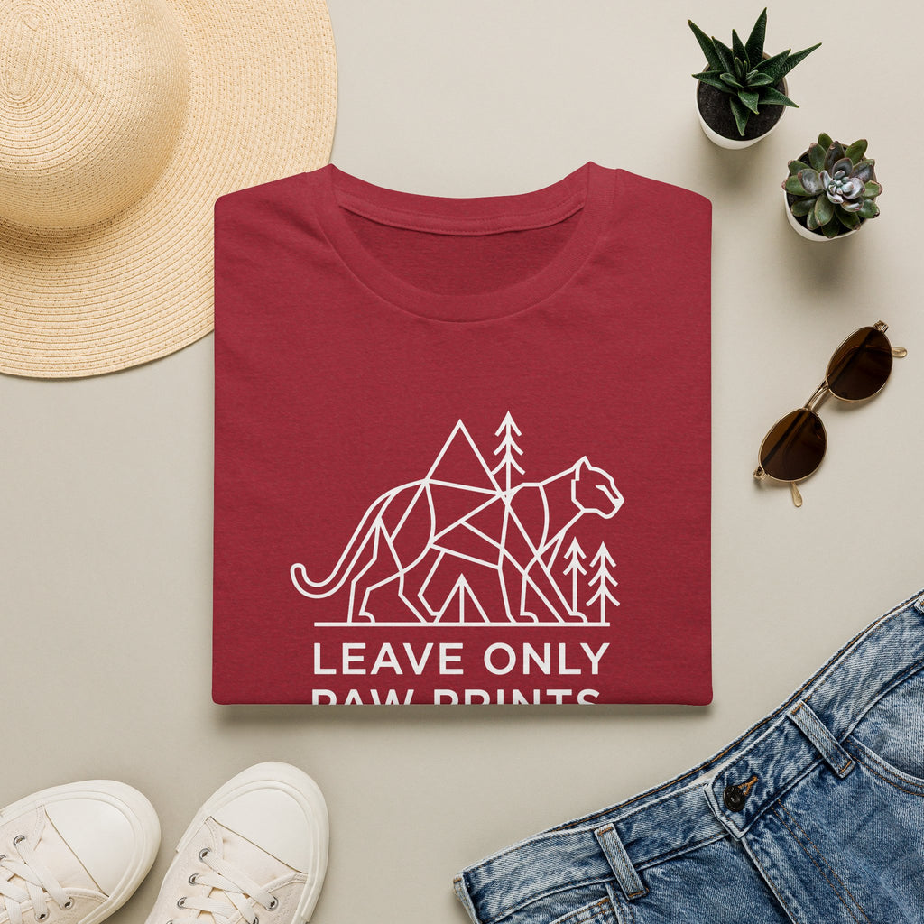 Leave only paws prints cougar – Adventure Graphic Line Art T-Shirt