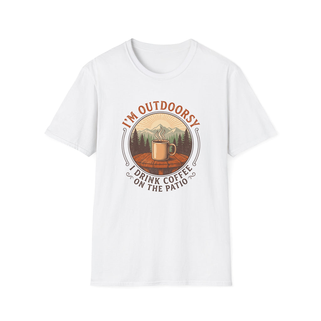 I am outdoorsy patio – Adventure Graphic Badge Art T-Shirt