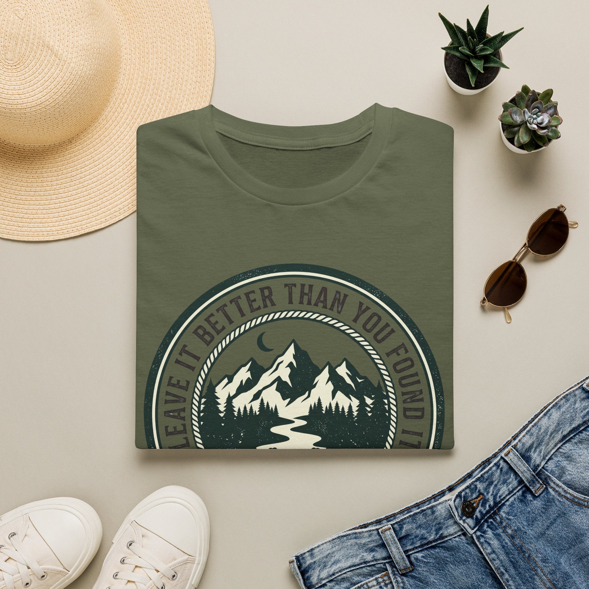 Leave it better – Adventure Graphic Badge T-Shirt