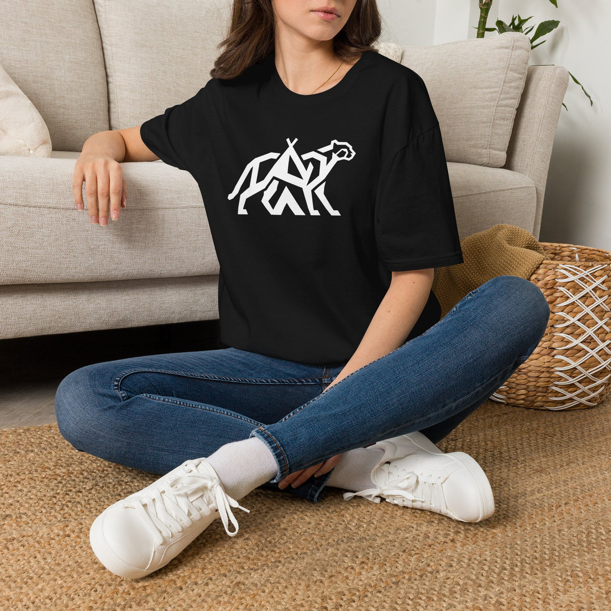 Cheetah tent infused – Adventure Graphic Line Art T-Shirt