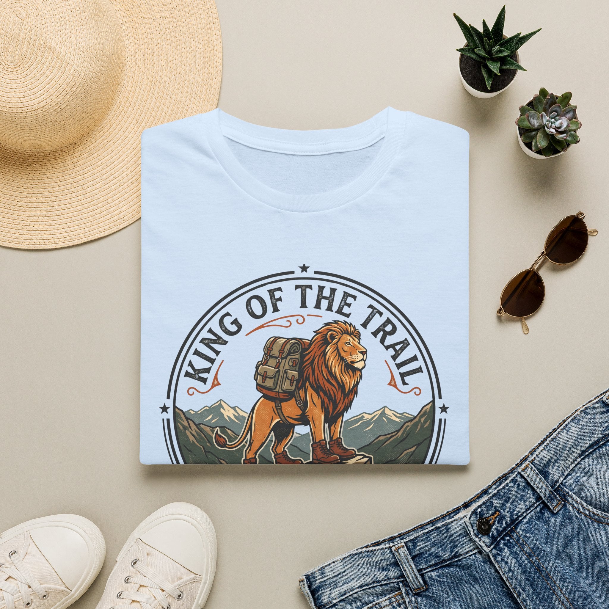 King of the trail lion - – Adventure Graphic Badge Art T-Shirt