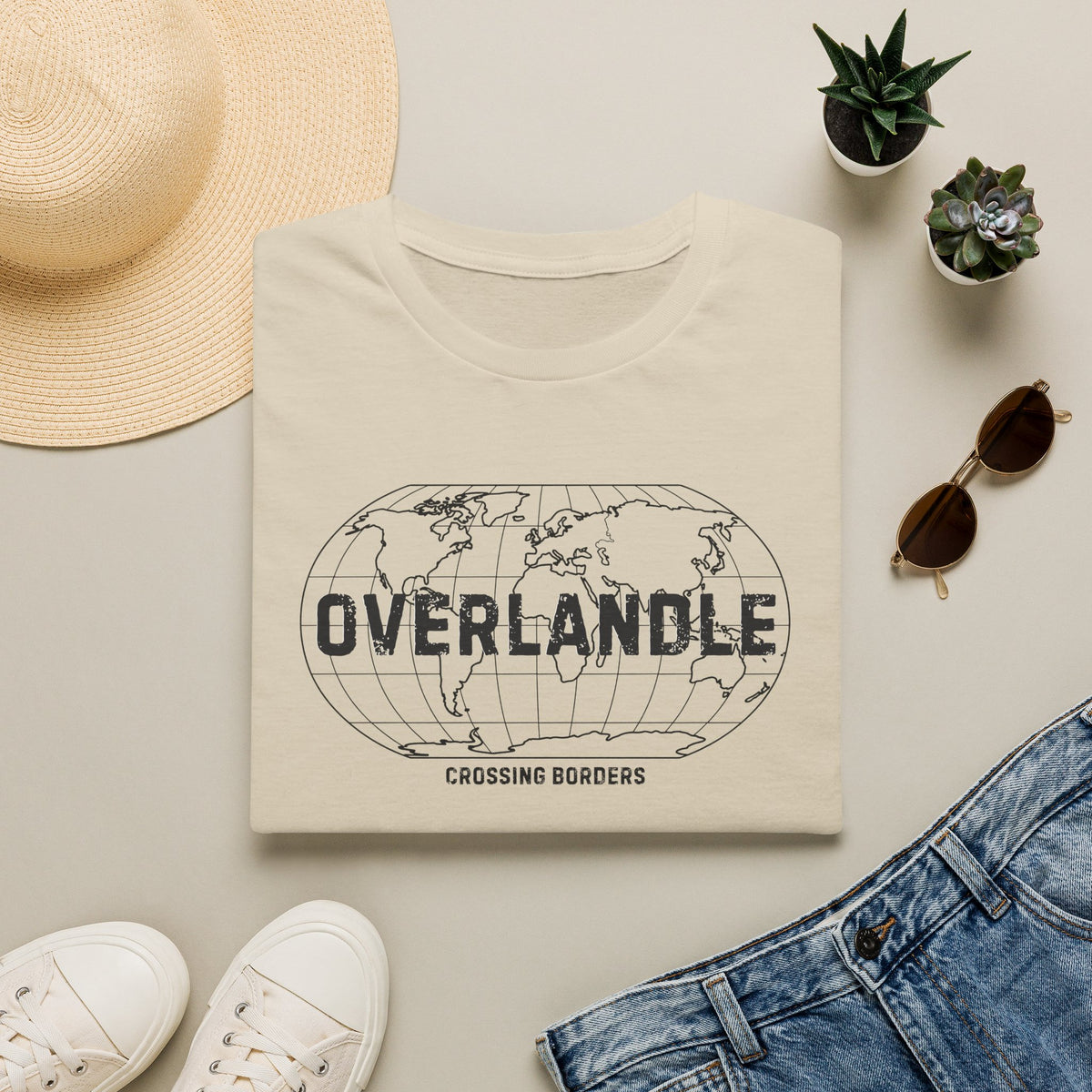 Overlandle globe – Adventure Graphic Art T-Shirt
