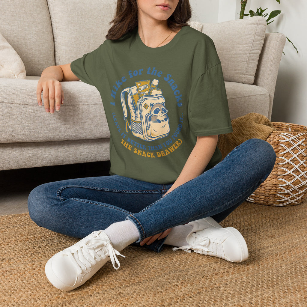 T-Shirt — I Hike for the Snacks Graphic Tee (Backpack Raccoon)