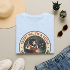 Trust me I am a guide – Adventure Graphic Badge Art T-Shirt